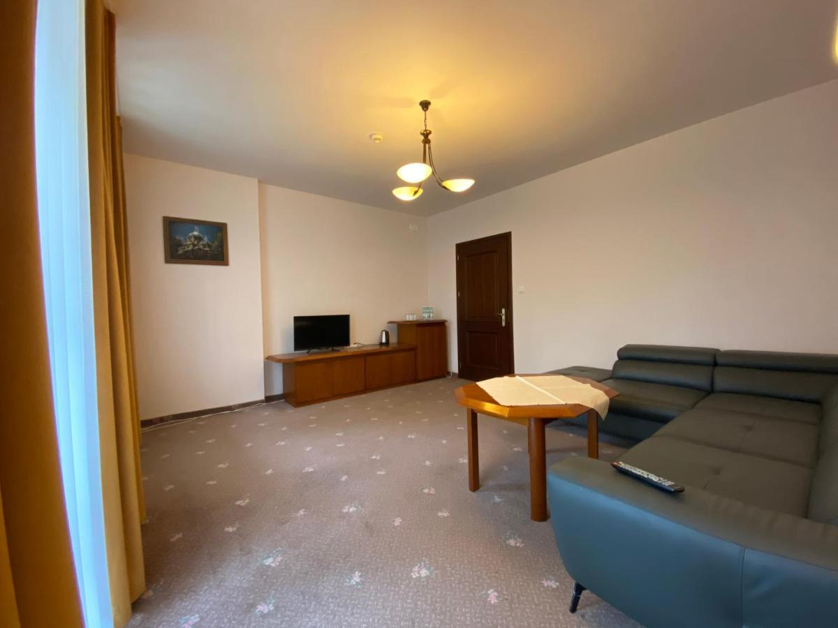 Hotel Grant Krynica Zdroj Eksteriør billede