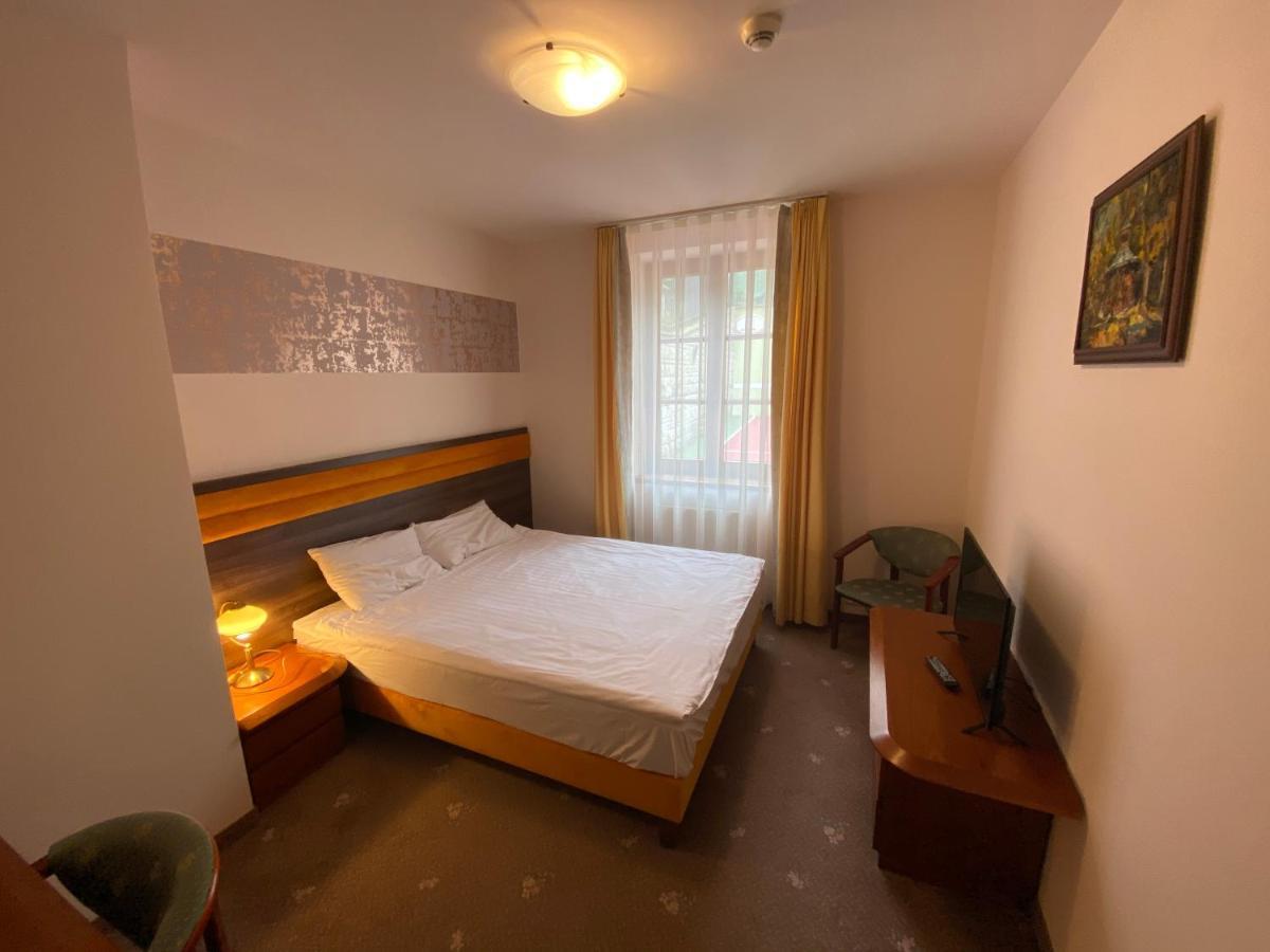 Hotel Grant Krynica Zdroj Eksteriør billede