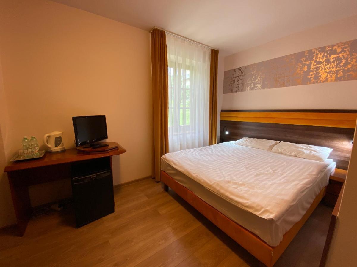 Hotel Grant Krynica Zdroj Eksteriør billede