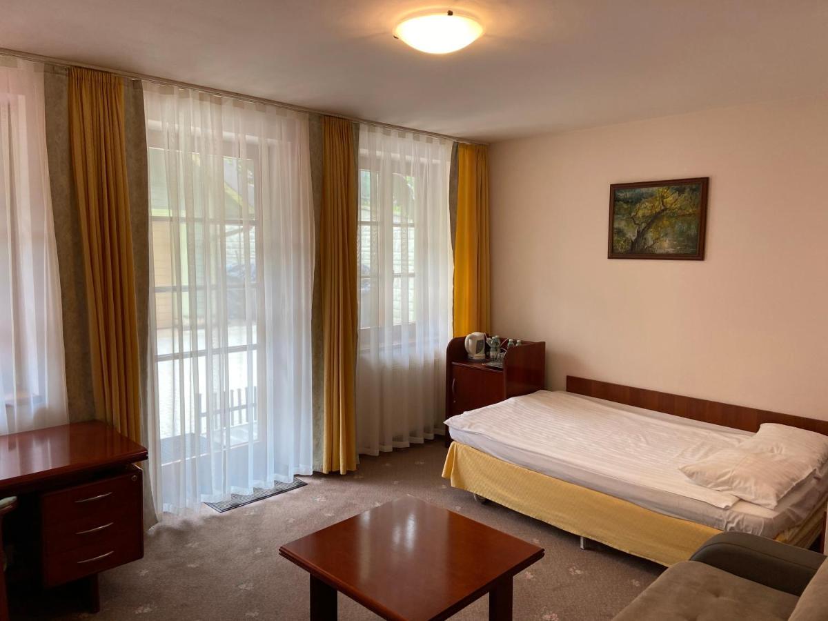 Hotel Grant Krynica Zdroj Eksteriør billede