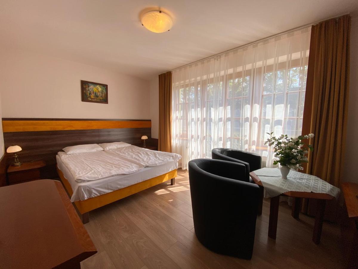 Hotel Grant Krynica Zdroj Eksteriør billede